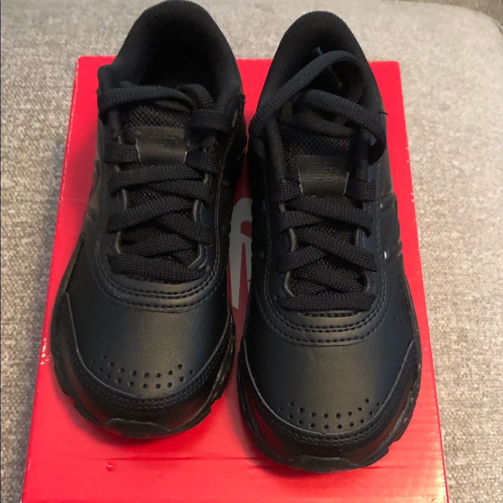 New boys size 10.5